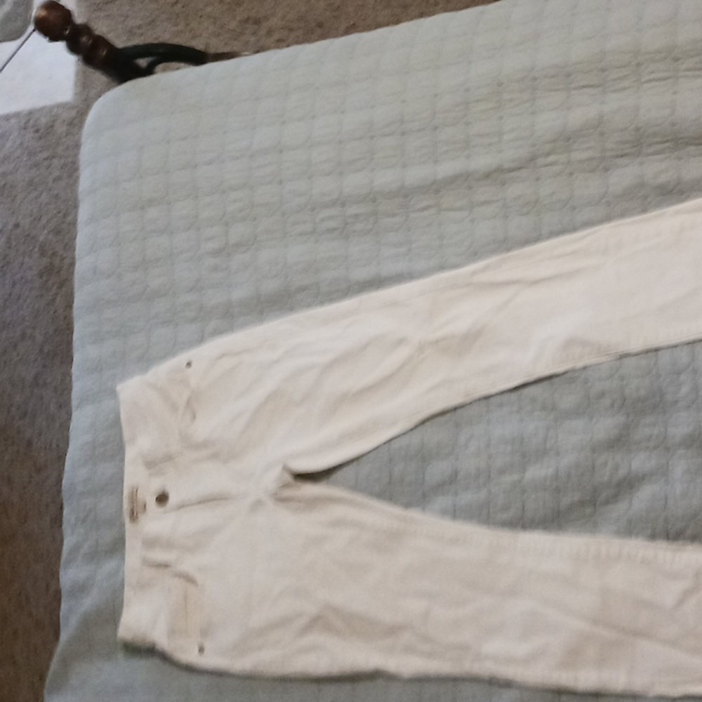 White CAbi jeans